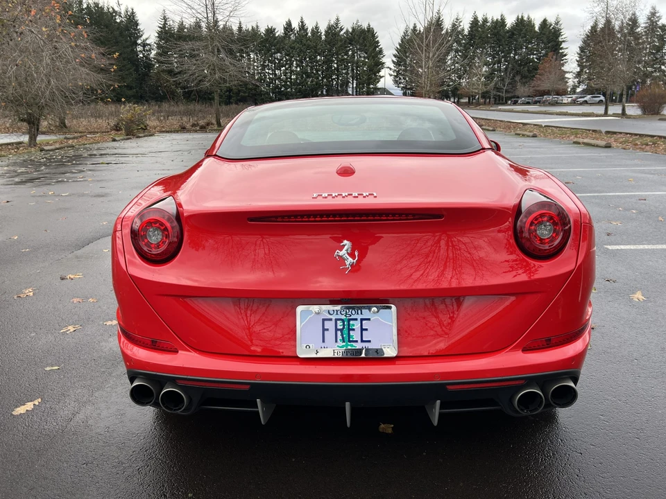 2015 Ferrari California T - Image 7 of 31