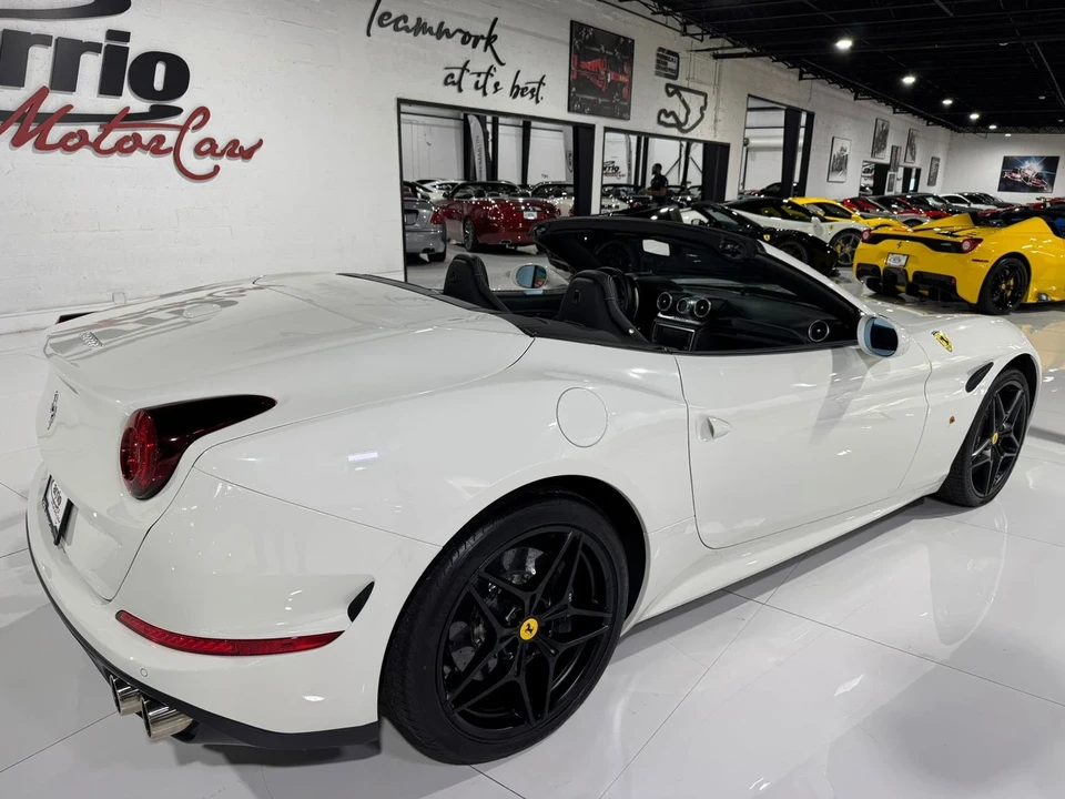 2015 Ferrari California T - Image 7 of 12
