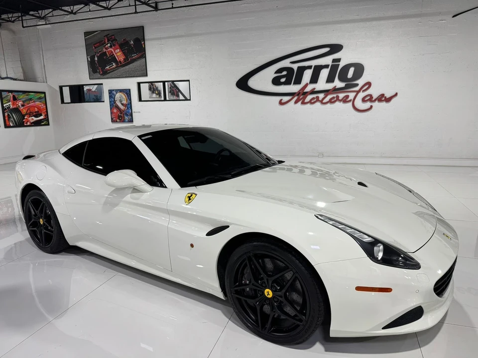 2015 Ferrari California T - Image 9 of 12