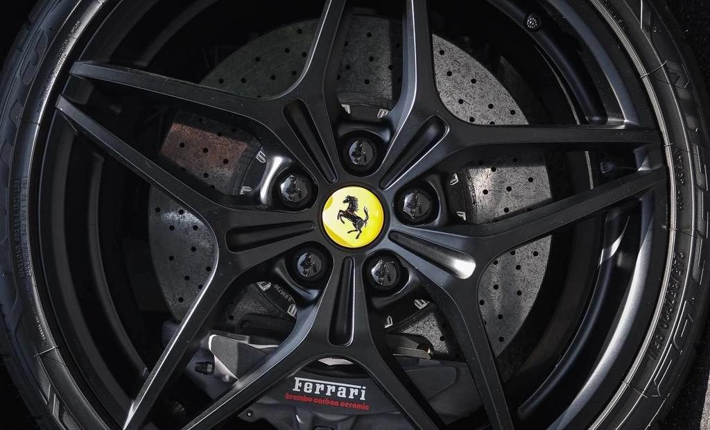 2015 Ferrari California T - Image 15 of 31