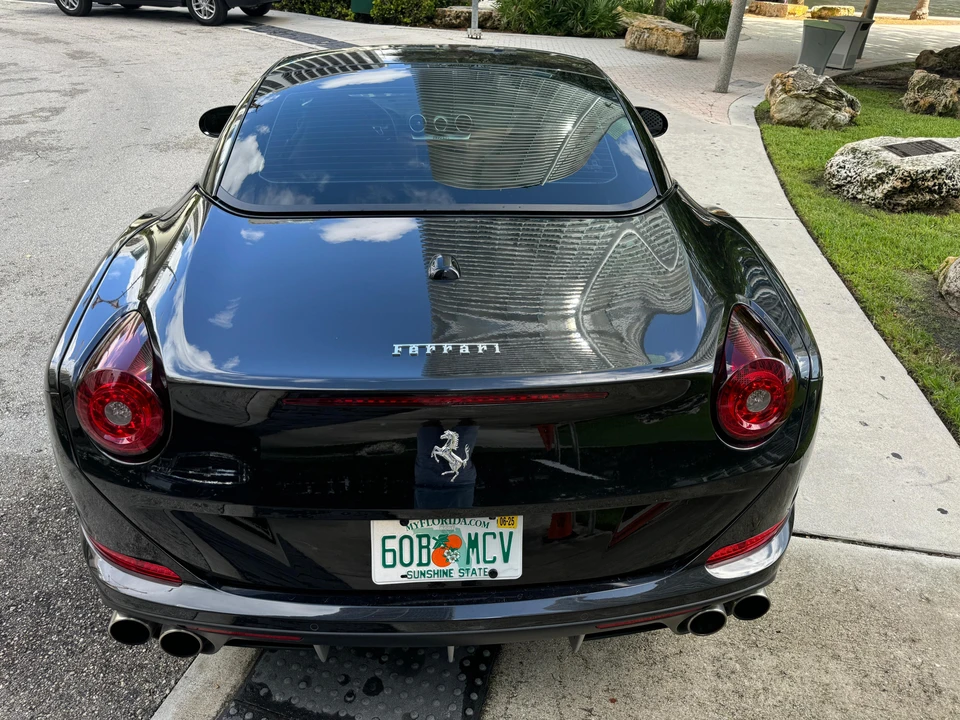 2015 Ferrari California T - Image 31 of 31