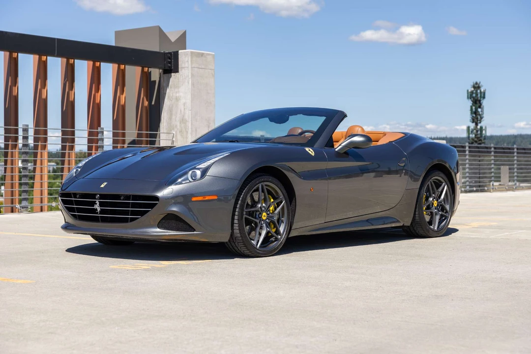 2015 Ferrari California T - Image 3 of 31