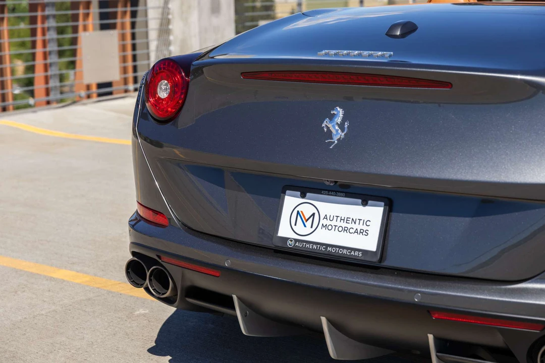 2015 Ferrari California T - Image 28 of 31