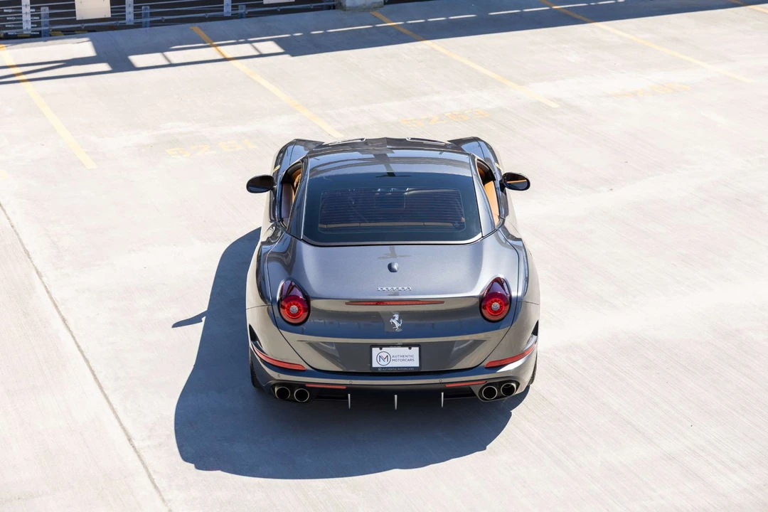 2015 Ferrari California T - Image 21 of 31