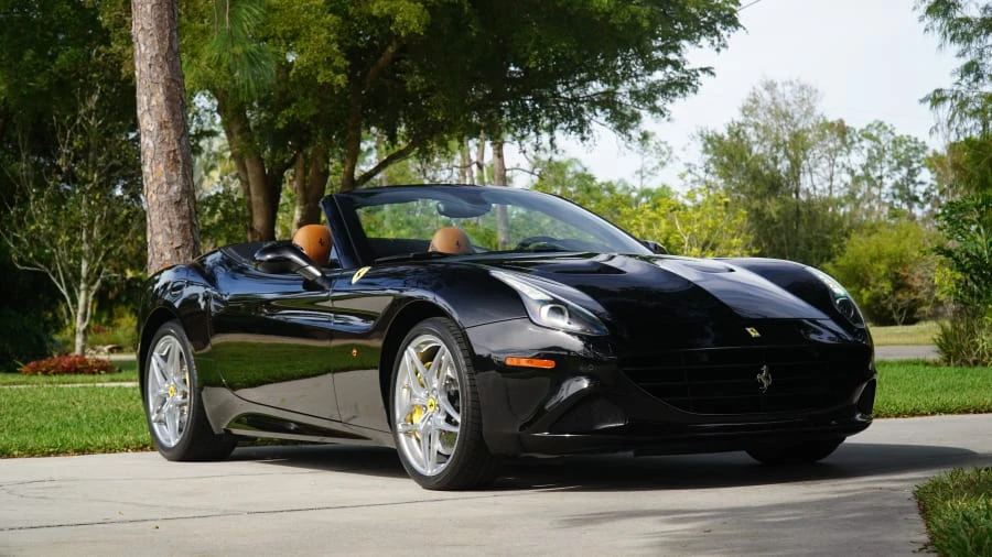 2015 Ferrari California T - Image 11 of 29