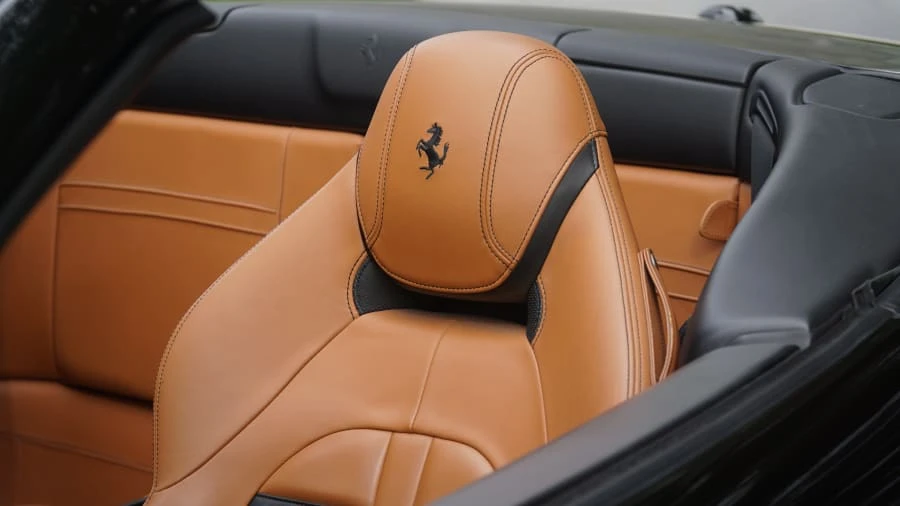 2015 Ferrari California T - Image 22 of 29