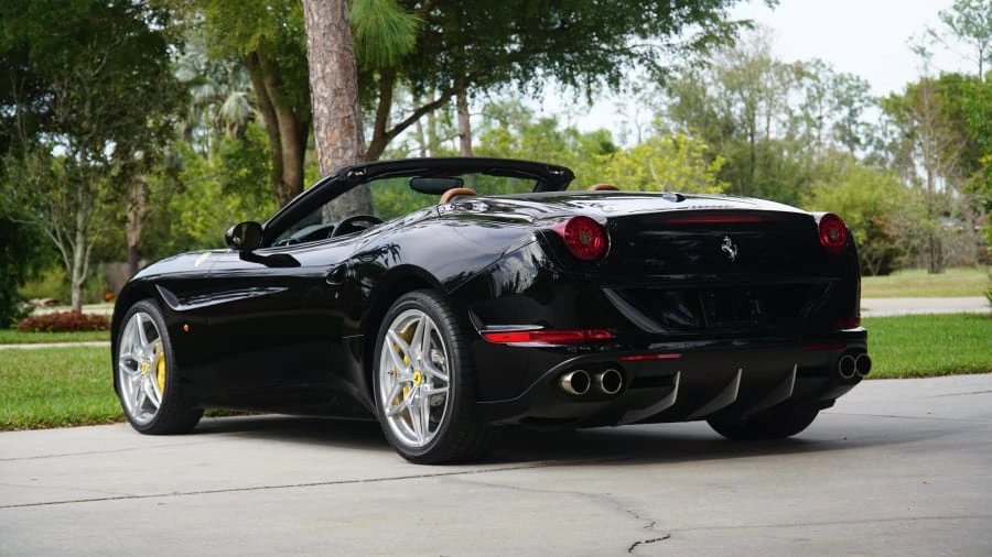 2015 Ferrari California T - Image 7 of 29