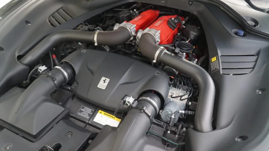 2015 Ferrari California T - Image 26 of 29