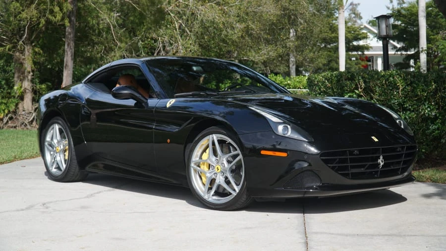 2015 Ferrari California T - Image 14 of 29
