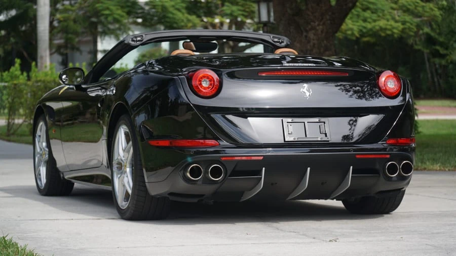 2015 Ferrari California T - Image 12 of 29