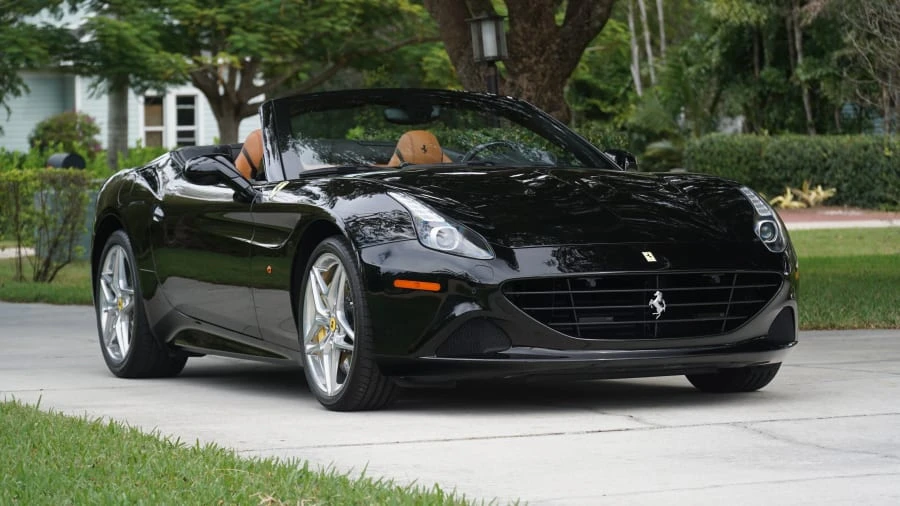 2015 Ferrari California T - Image 6 of 29