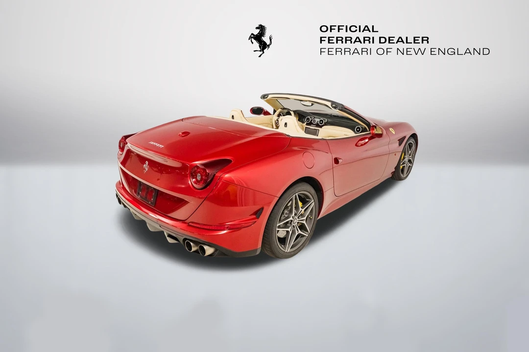 2015 Ferrari California T - Image 16 of 31