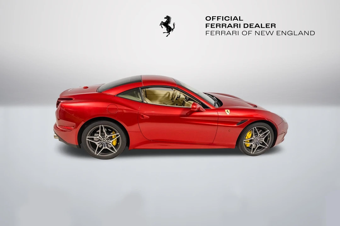 2015 Ferrari California T - Image 8 of 31