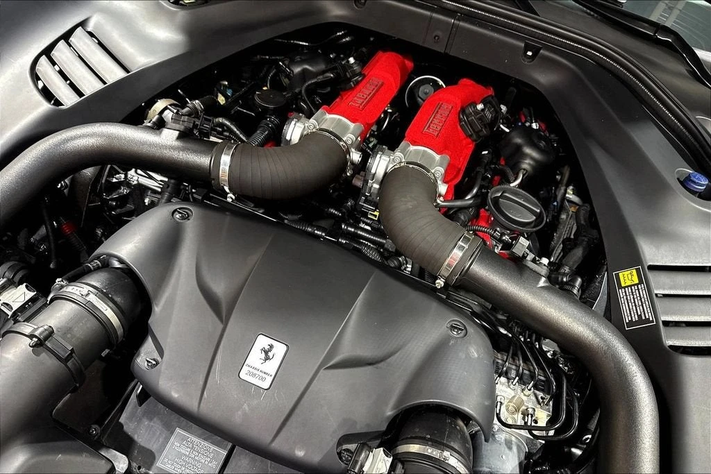 2015 Ferrari California T - Image 26 of 31