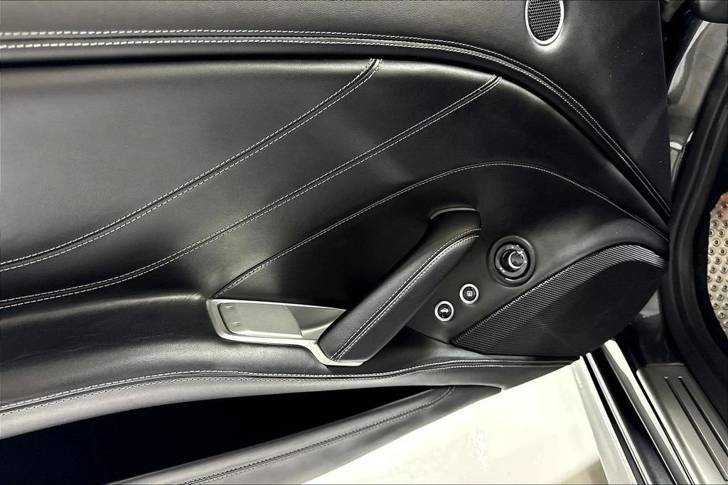 2015 Ferrari California T - Image 31 of 31