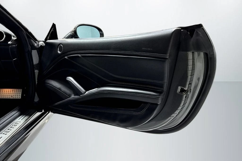 2015 Ferrari California T - Image 23 of 31