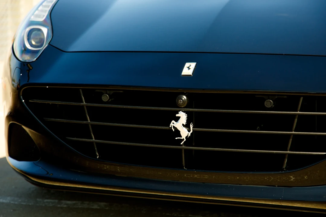2015 Ferrari California T - Image 15 of 31