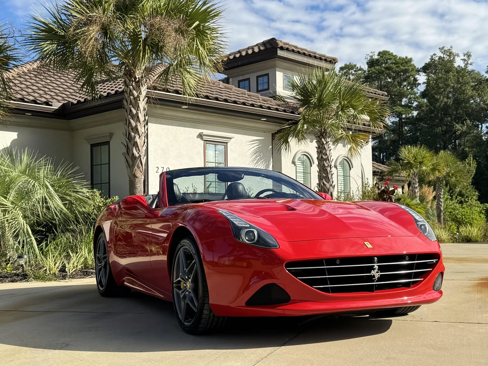 2015 Ferrari California T - Image 21 of 31