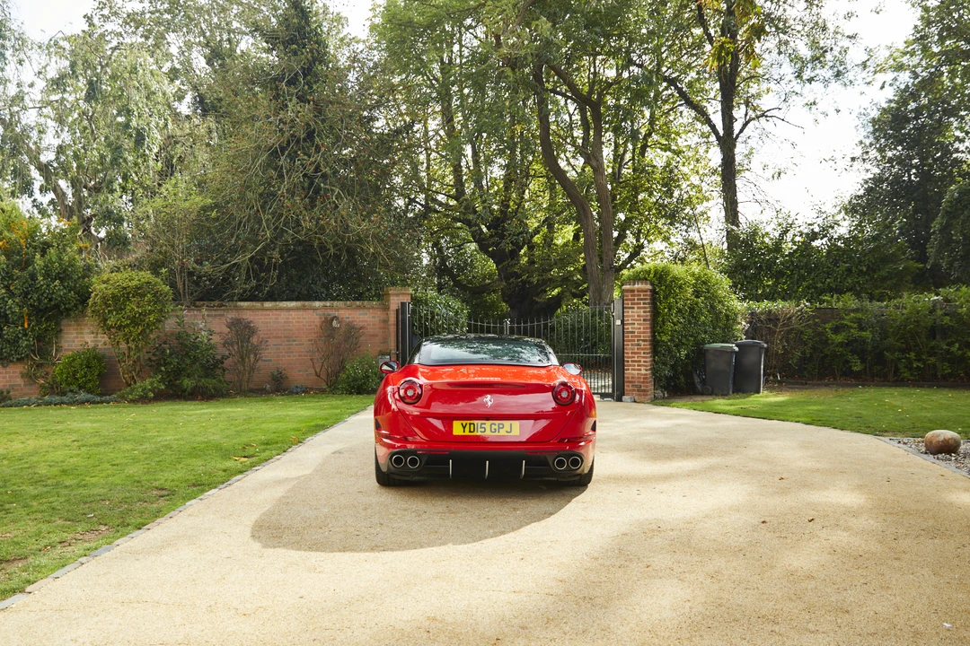 2015 Ferrari California T - Image 19 of 31