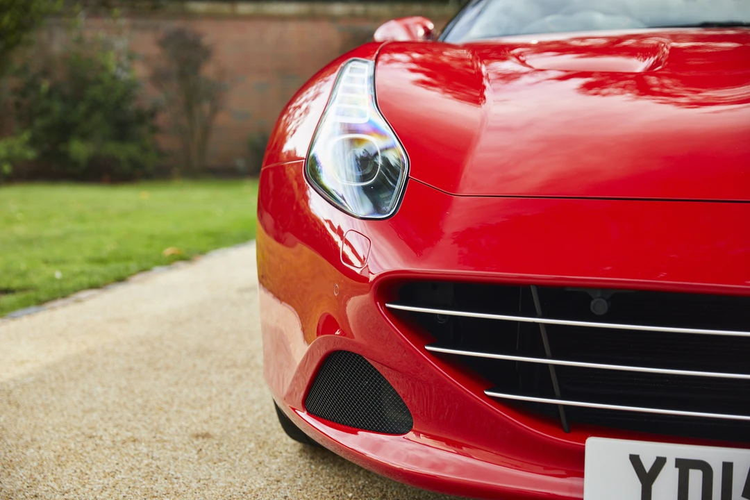 2015 Ferrari California T - Image 27 of 31