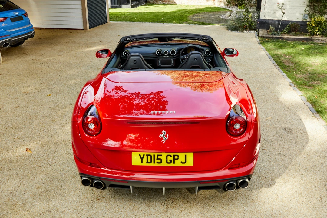 2015 Ferrari California T - Image 15 of 31