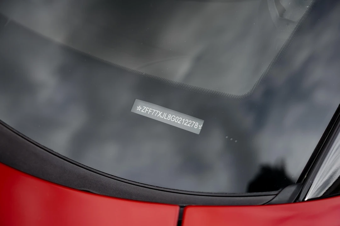 2016 Ferrari California T - Image 16 of 31