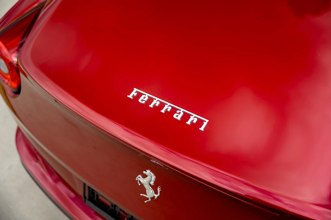 2016 Ferrari California T - Image 18 of 31
