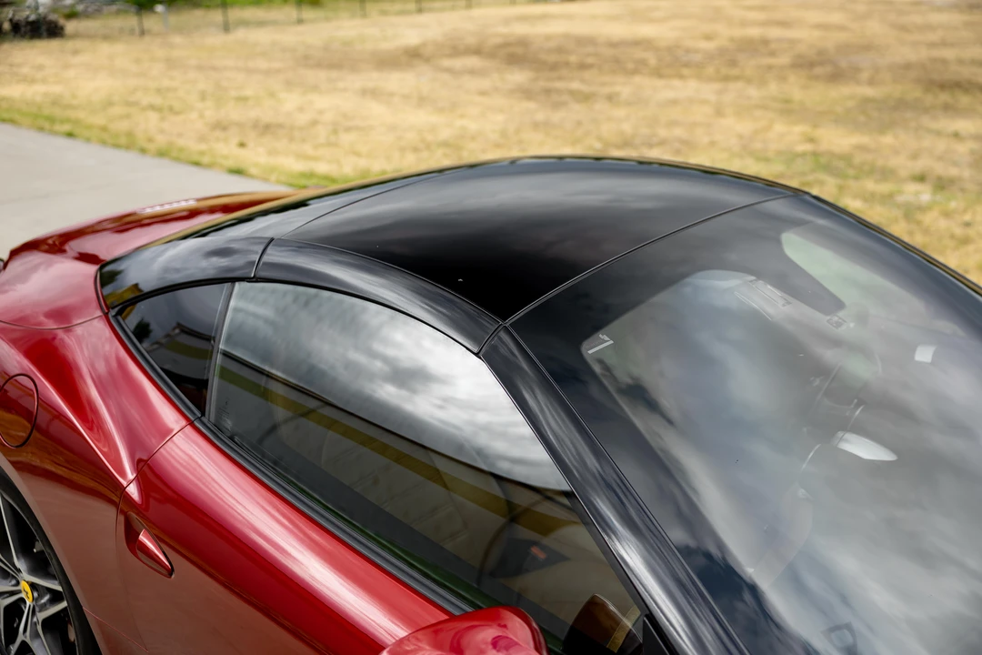 2016 Ferrari California T - Image 25 of 31