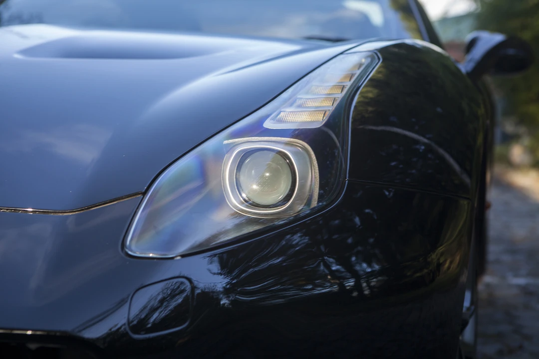 2015 Ferrari California T - Image 26 of 31