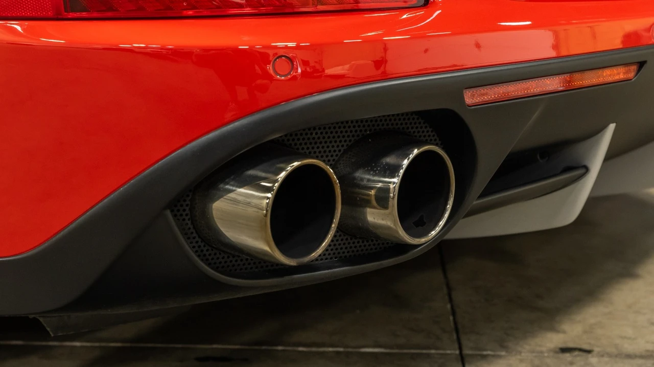 2015 Ferrari California T - Image 30 of 31