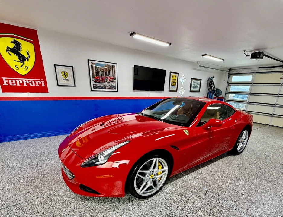 2015 Ferrari California T - Image 19 of 31