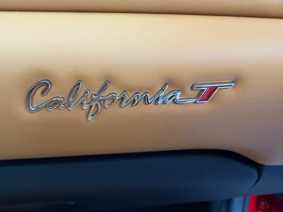2015 Ferrari California T - Image 26 of 31