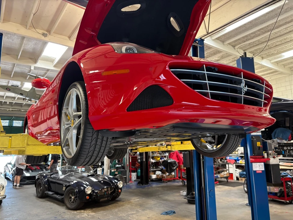 2015 Ferrari California T - Image 28 of 31