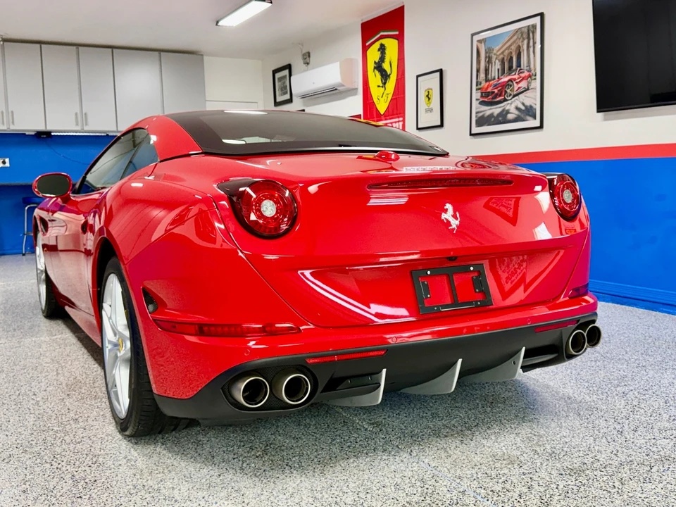 2015 Ferrari California T - Image 11 of 31
