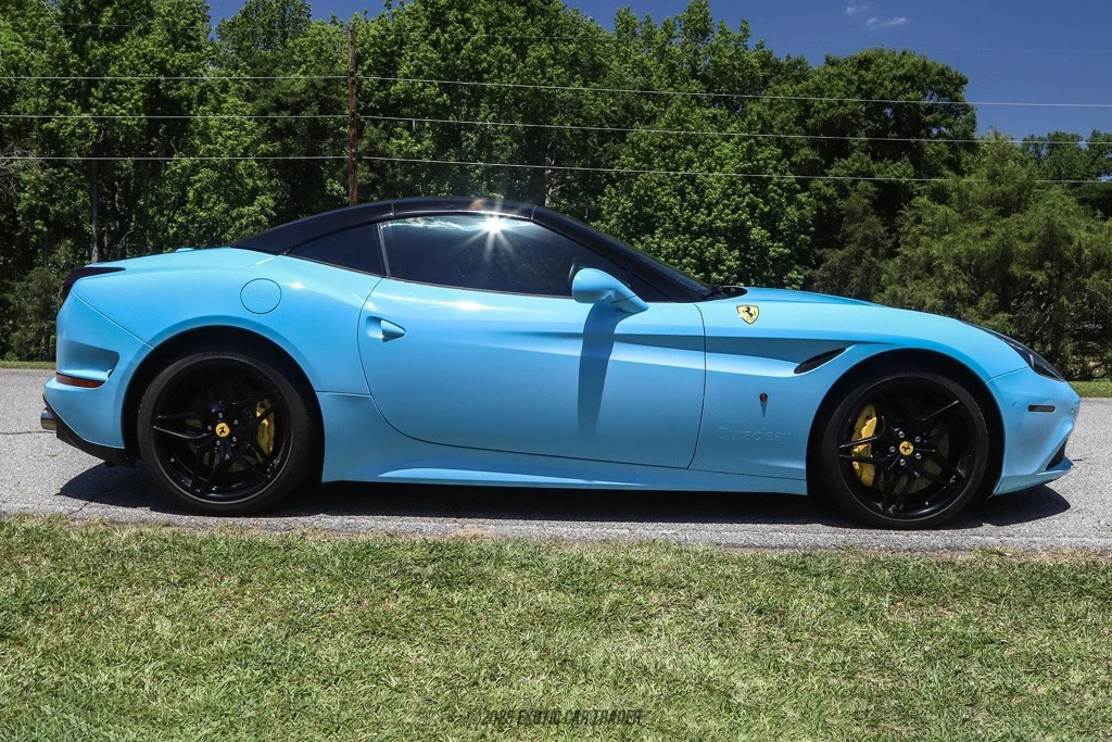 2015 Ferrari California T - Image 16 of 24