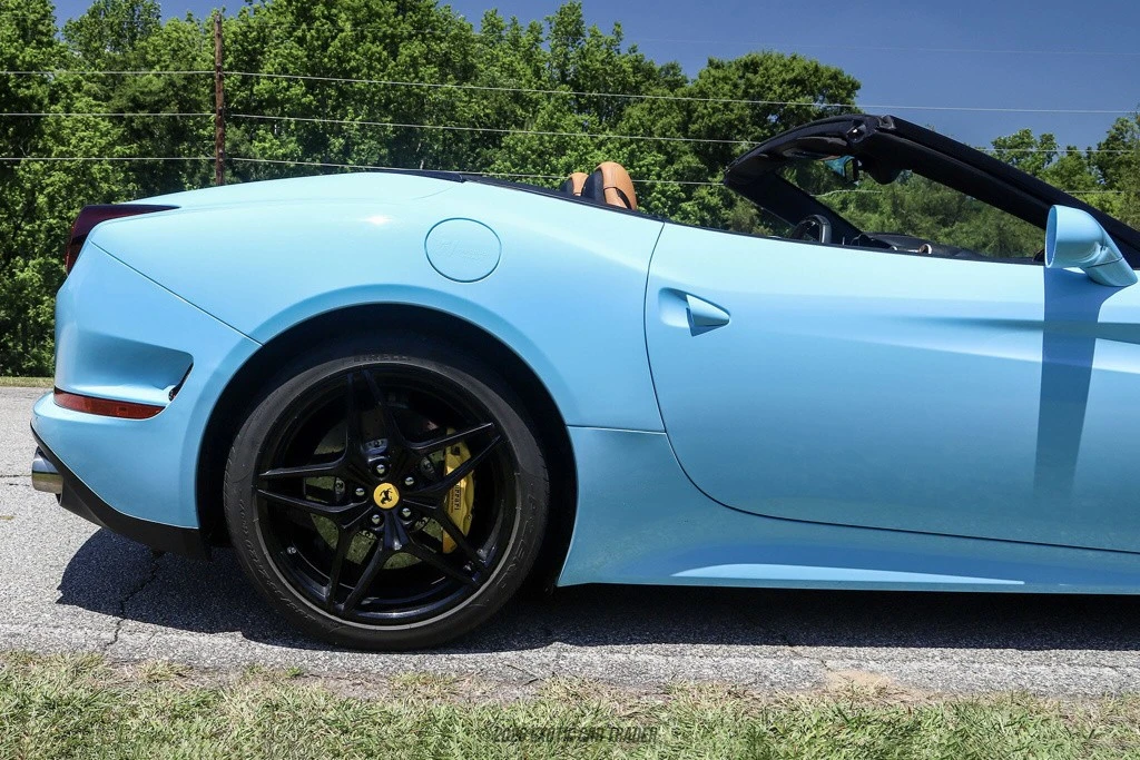 2015 Ferrari California T - Image 10 of 24