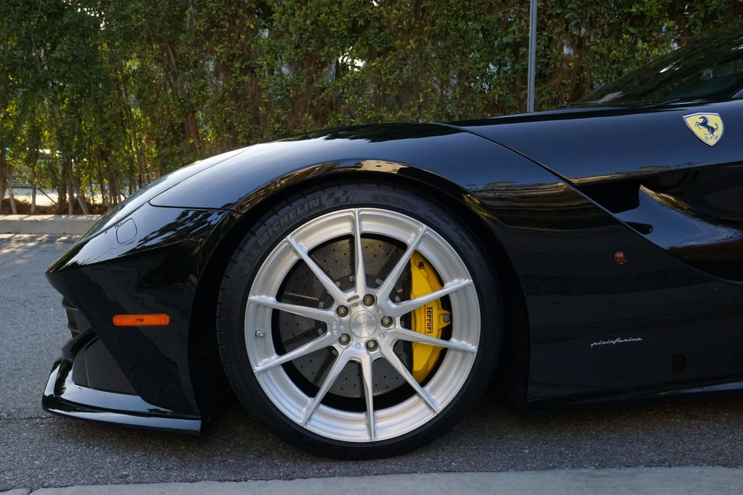 2015 Ferrari F12berlinetta - Image 3 of 4