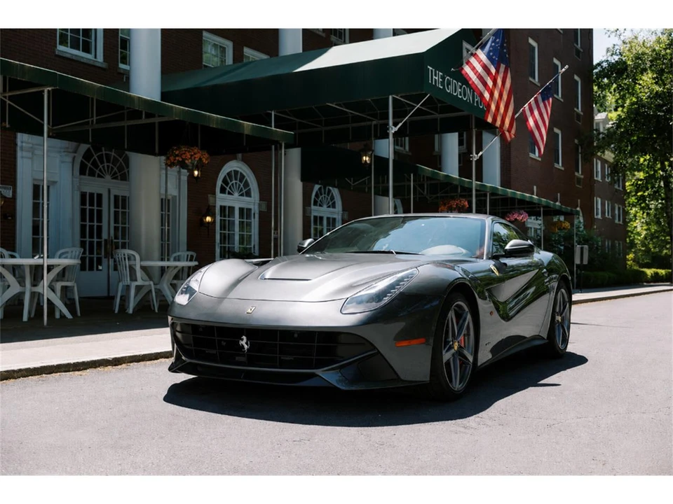 2015 Ferrari F12berlinetta - Image 2 of 31