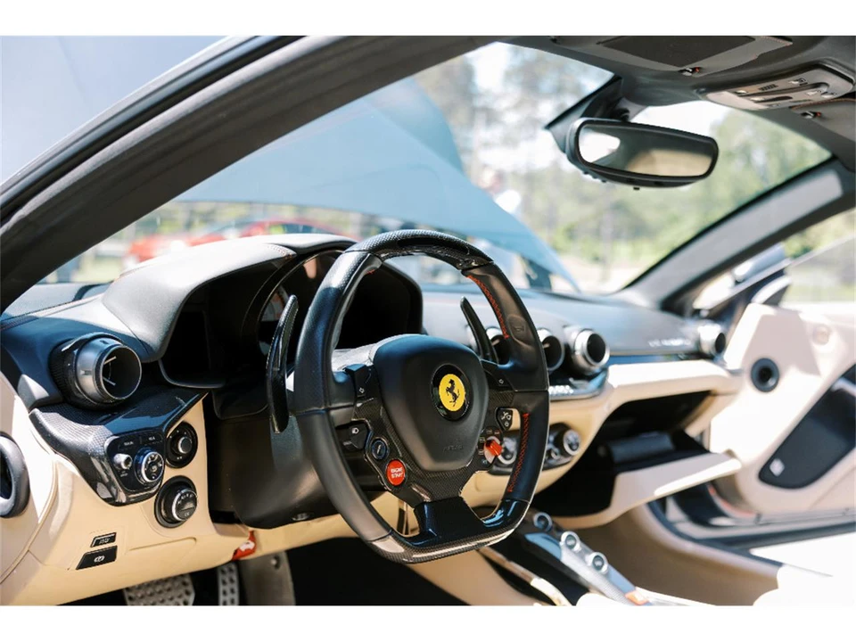 2015 Ferrari F12berlinetta - Image 14 of 31