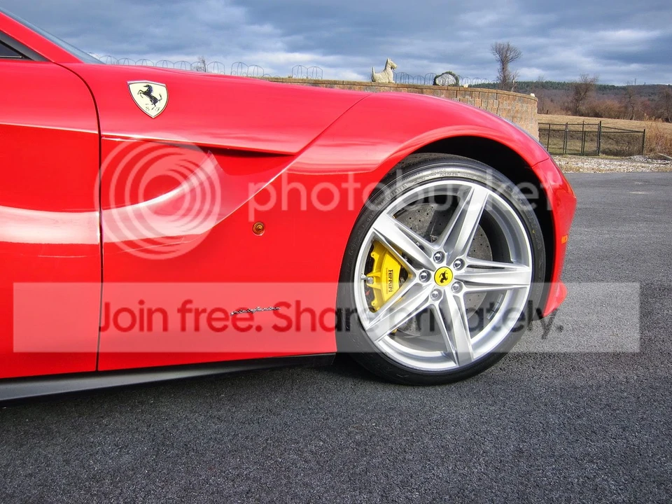 2015 Ferrari F12berlinetta - Image 11 of 23