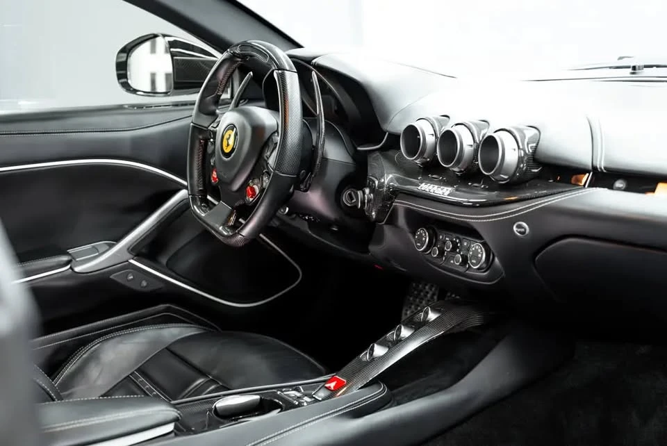 2015 Ferrari F12berlinetta - Image 8 of 20