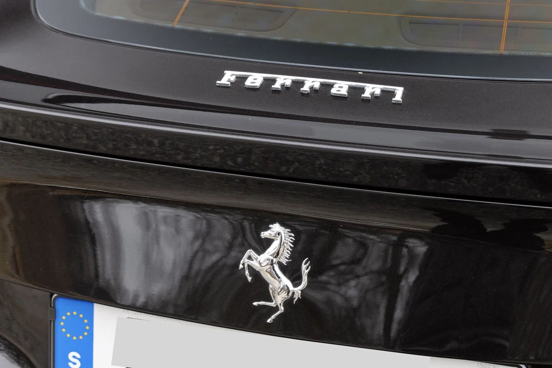 2015 Ferrari F12berlinetta - Image 17 of 31