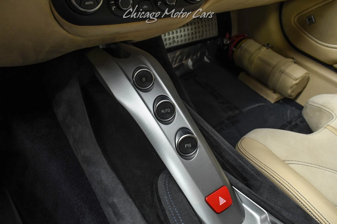 2015 Ferrari F12berlinetta - Image 19 of 31