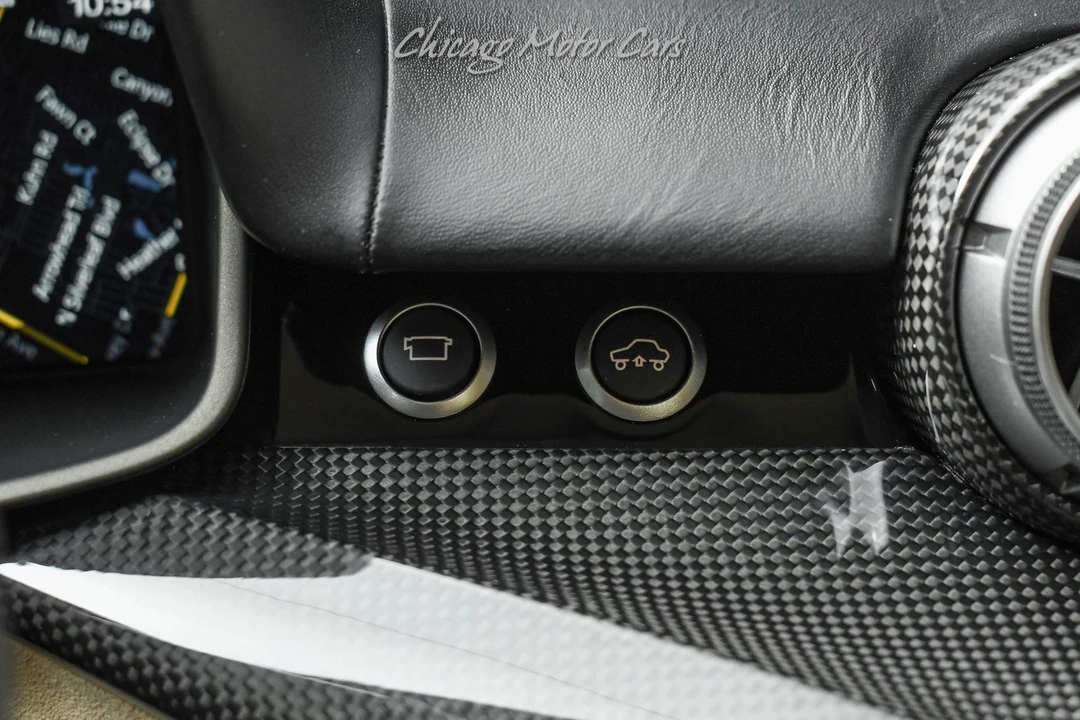 2015 Ferrari F12berlinetta - Image 16 of 31