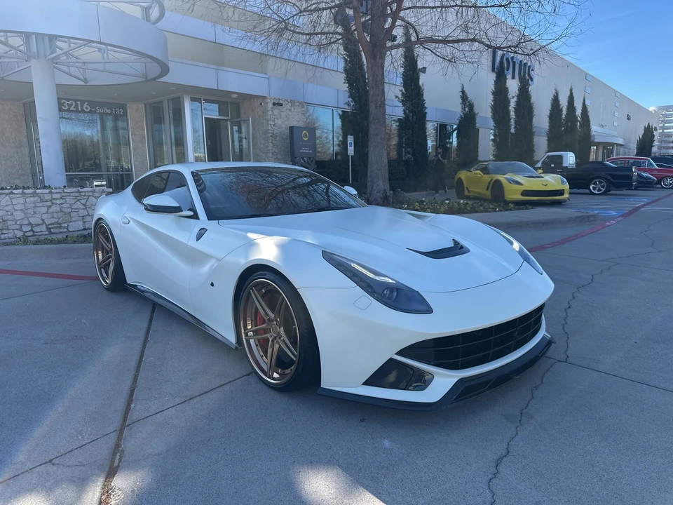 2015 Ferrari F12berlinetta - Image 3 of 7
