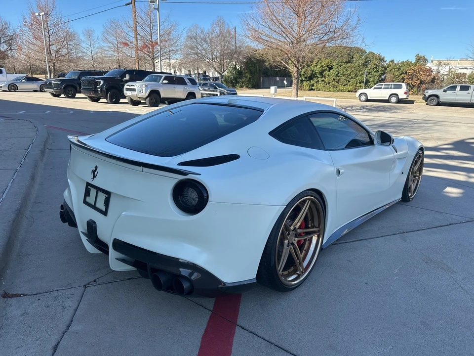 2015 Ferrari F12berlinetta - Image 4 of 7