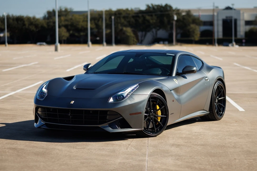 2015 Ferrari F12berlinetta - Image 3 of 12