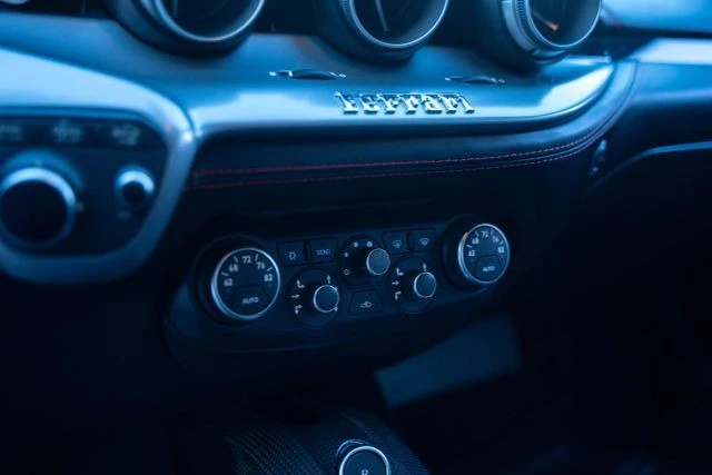 2015 Ferrari F12berlinetta - Image 19 of 21