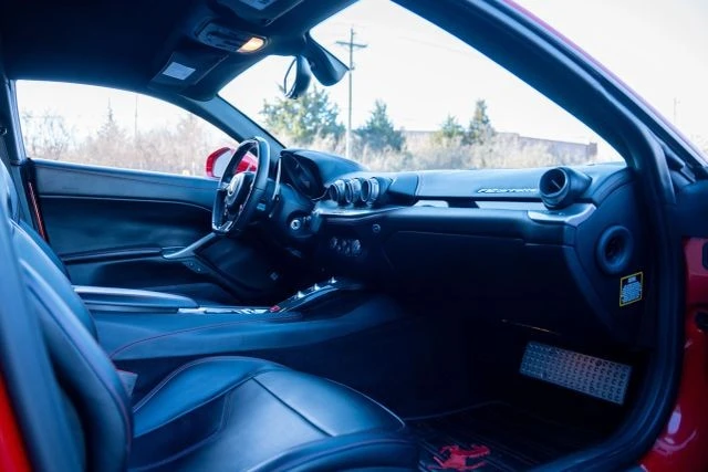 2015 Ferrari F12berlinetta - Image 14 of 21