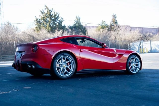 2015 Ferrari F12berlinetta - Image 4 of 21
